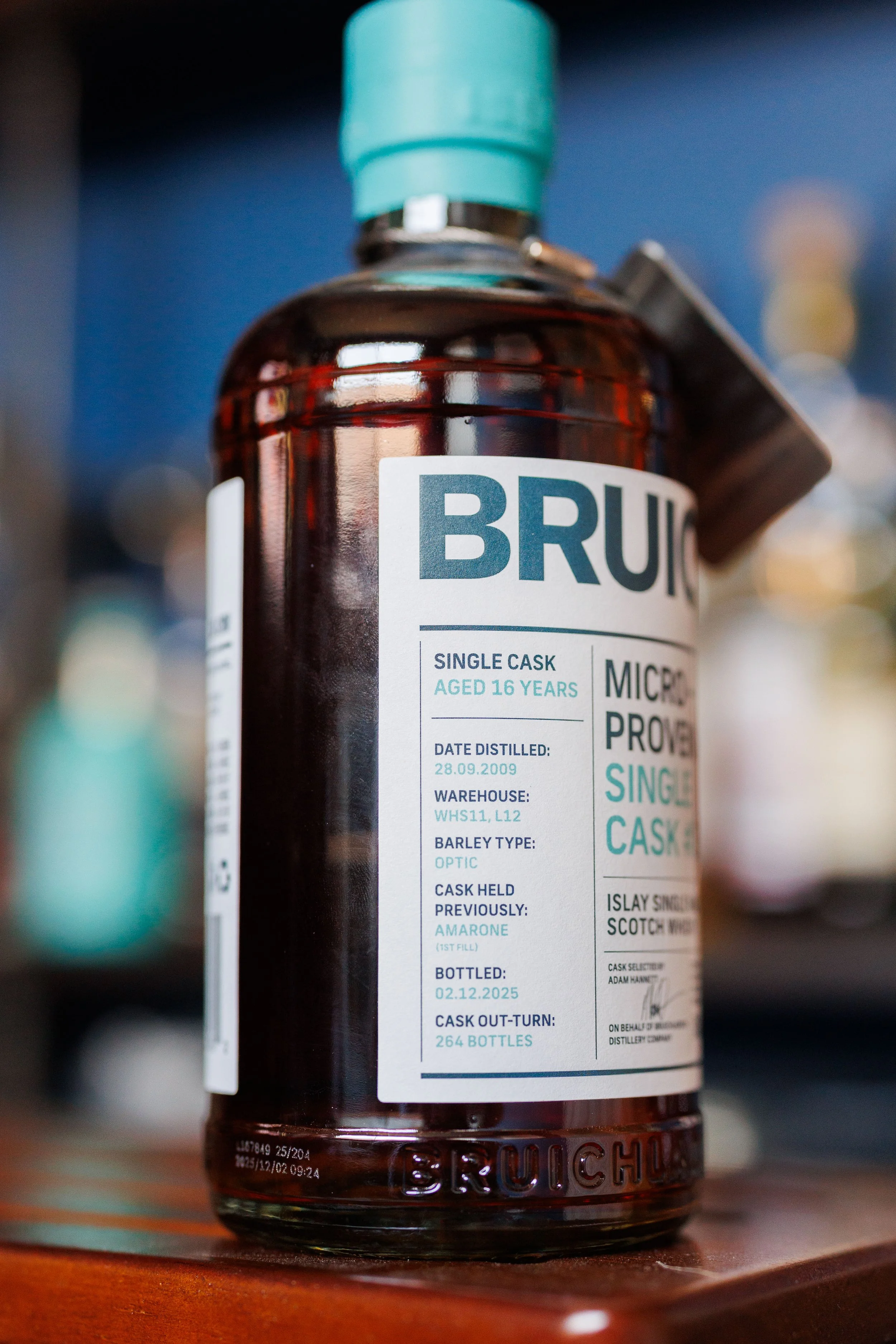 ブルックラディ MICRO-PROVENANCE SINGLE CASK Bruichladdich Micro-Provenance Single Cask Review — The Whisky Study